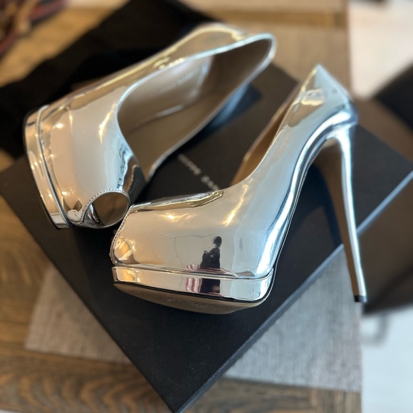 Giuseppe Zanotti Heels - Picture 4 of 7